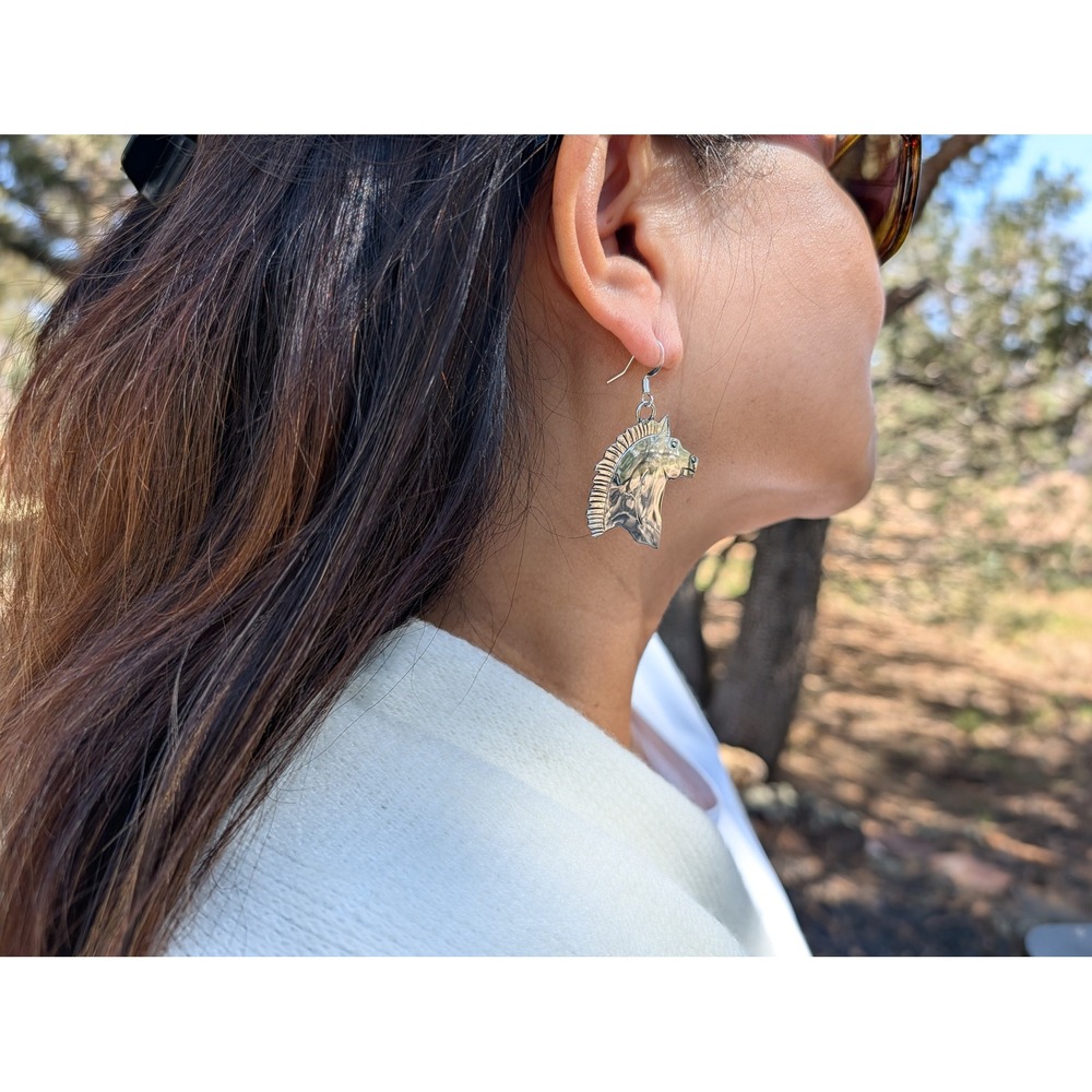 Navajo Horse Earrings 925 Sterling Silver Handmade Signed by Louise Yazzie *** - Picture 11 of 12
